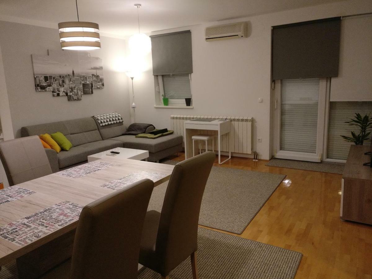 Apartman Luna Near Zagreb Airport Velika Gorica Exterior foto